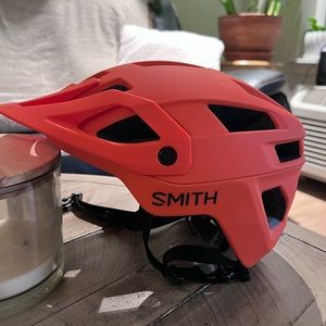NEW Smith Engage Helmet